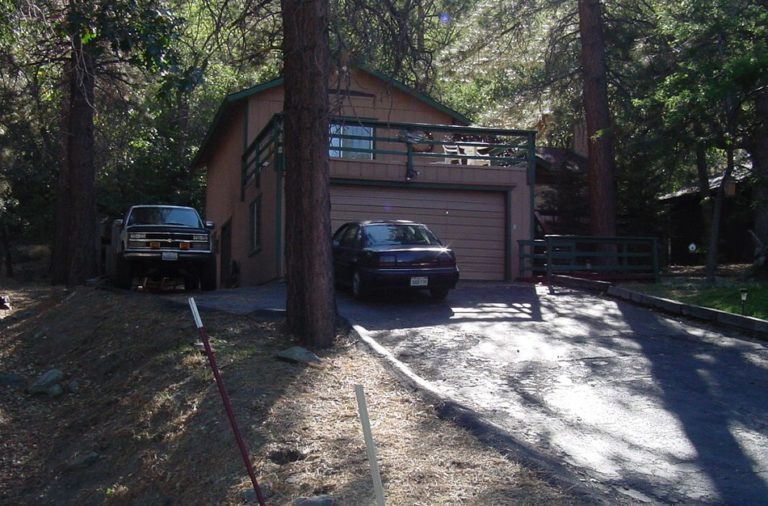 Wrightwood Vacation Homes Only an Hour from OC but a World Away